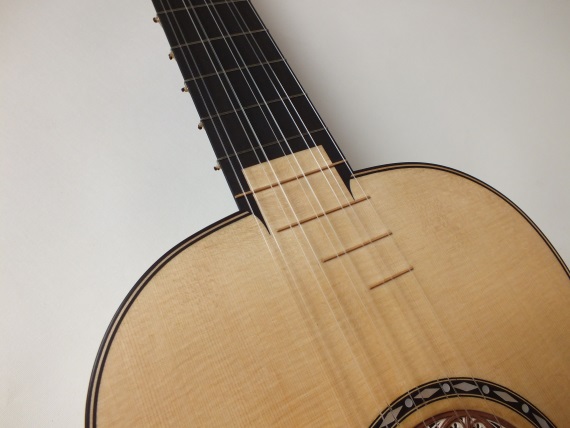 Guitare-baroque-Stradivarius-1700-The Rawlins-8-Félix Lienhard-luthier-luth-archiluth-théorbe-guitare baroque-